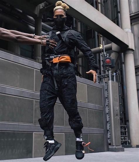 Techwear Outfit, Urban Fashion, Mens Fashion, Cyberpunk Techwear, Humans Clothes, Dark Wear ...