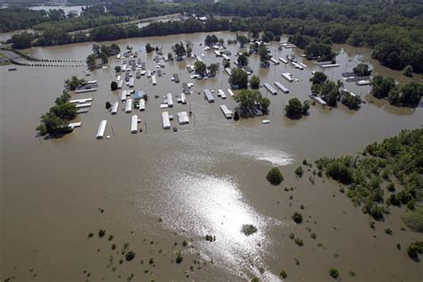 Mississippi flooding drowns crops and casinos: What's the economic toll ...