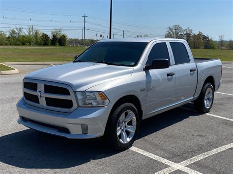 2013 Dodge Ram 1500 5.7L V8 2 Owner Crew Cab Southern Truck 144k MilesSmoky Mountain Auto Sales