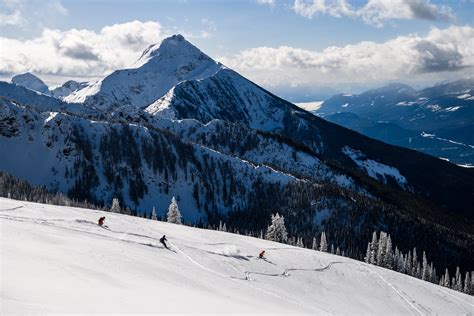 72 Hours in Revelstoke this Winter – Kootenay Rockies