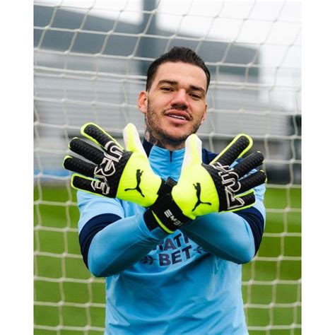 PUMA Goalkeeper Gloves Future Z 2 Ederson - Yellow Alert/PUMA Black ...