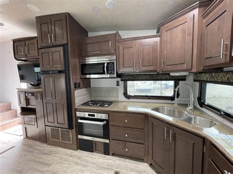 2023 Arctic Fox 27-5L | RV Sales New Mexico