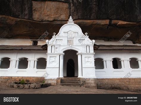 Dambulla Cave Temple Image & Photo (Free Trial) | Bigstock