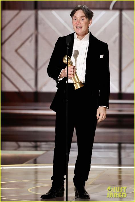 Cillian Murphy Had Lipstick All Over His Nose While Accepting Best ...