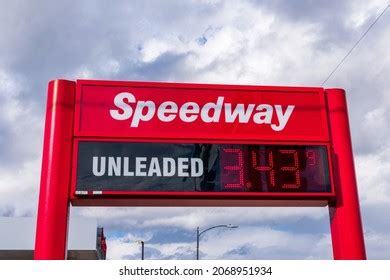 171 Speedway Gas Station Images, Stock Photos, 3D objects, & Vectors | Shutterstock