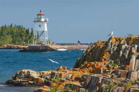 Grand Marais Lighthouse Minnesota - Alan Majchrowicz Photography