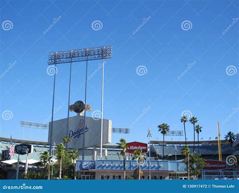 Dodger Stadium in Los Angeles Editorial Photography - Image of chavez ...