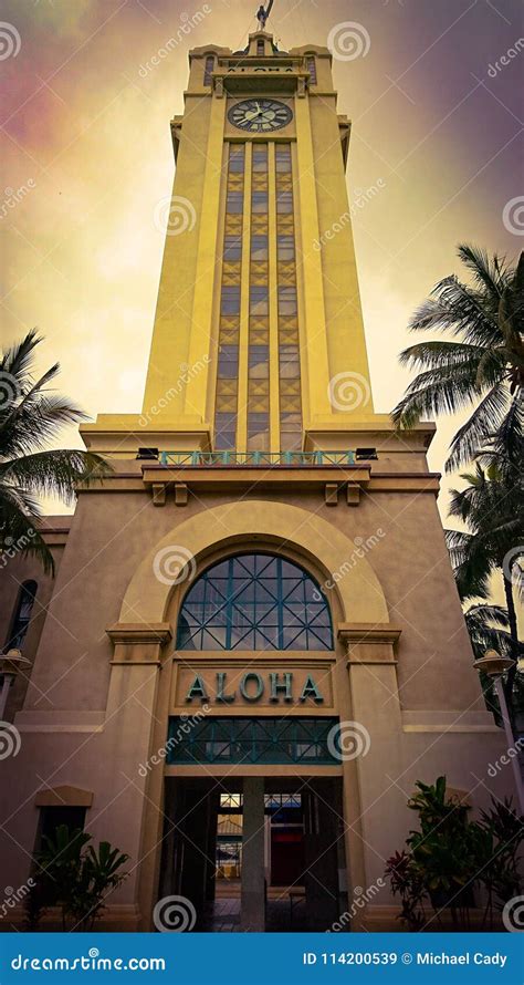 Aloha Tower editorial stock image. Image of chinatown - 114200539