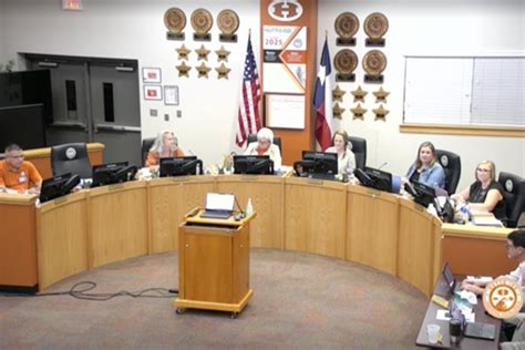 Hutto ISD approves COVID-19 leave for 2022-23 school year | Community ...