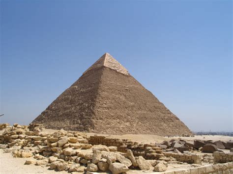 Pyramid of Khafre Historical Facts and Pictures | The History Hub