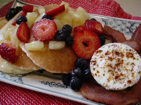 Flitzy Phoebie: Hawaiian Pancakes For Sunday Morning