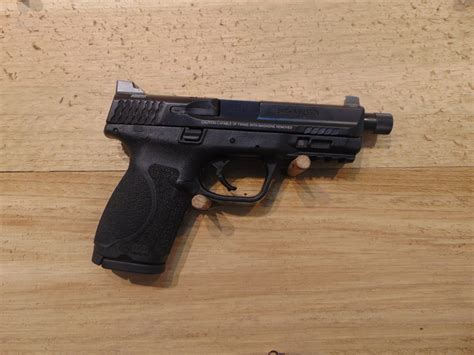 Smith & Wesson M&P9 Compact M2.0 TB 9mm - ADELBRIDGE & CO