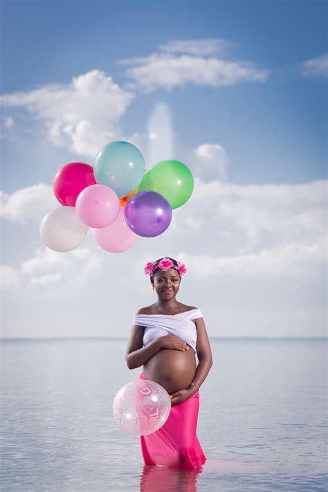 Beach Maternity Photography Mombasa , Family Maternity portraits.