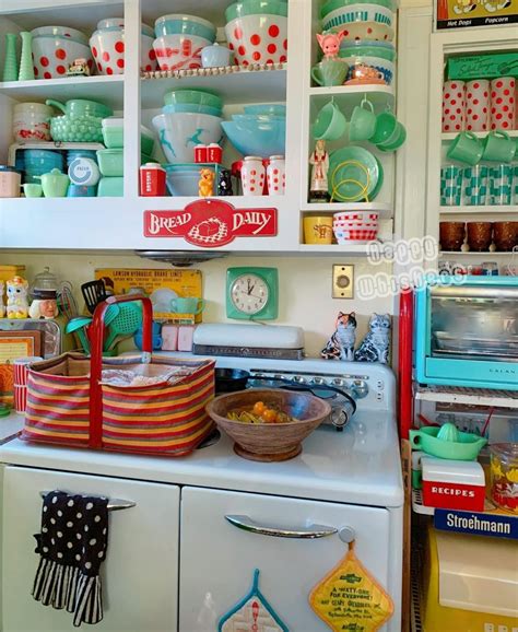 Kitschy Kitchen Decor Ideas - Wonder Forest