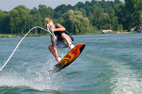 The Glenns: More Wakeboarding