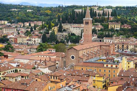 The historical churches of Verona - Sightseeing Scientist