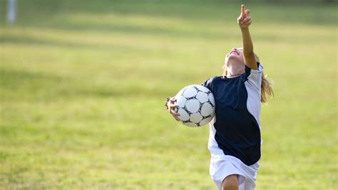 5 reasons you want your kid to be a multi-sport athlete