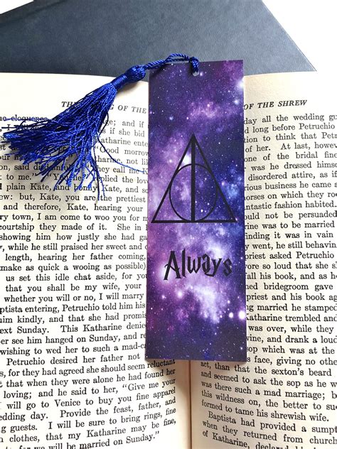 Paper Bookmark - Literary Gifts - Harry Potter Fan - Bibliophile - Gift Under 5 | Harry potter ...