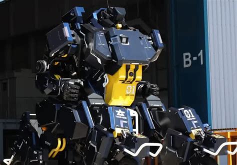 Beyond Gundam: Japan's $2.7 million real-life mech robot is available ...