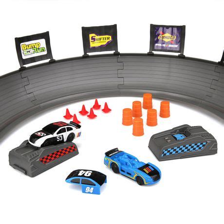 NASCAR Adventure Force Crash Racers - Figure 8 Circuit | Walmart Canada