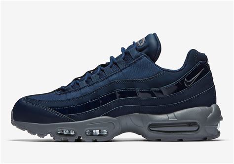 Nike Air Max 95 Obsidian AT0042-400 - Sneaker Bar Detroit