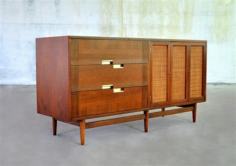 SELECT MODERN: American of Martinsville Double Dresser, Credenza or Buffet