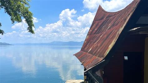 12 Best Hotels in Lake Toba and Samosir Island for All Budgets