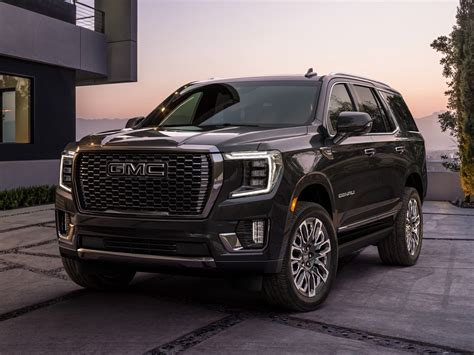 2024 GMC Yukon Denali Ultimate Adds Two New Wheel Options