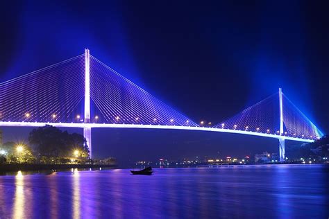 Philips Color Kinetics - Bai Chay Bridge, Quàng Ninh, Vietnam | Quang ninh, Da nang, Tourist sites