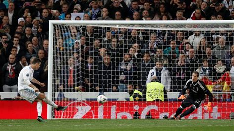 Ronaldo penalty sends Real through after thrilling Juve fightback