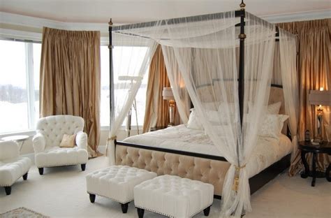 20 Stunning Canopy Bed Curtains For Romantic Bedroom Decor