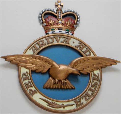 RAF Badge 1923 Version by rlkitterman on DeviantArt