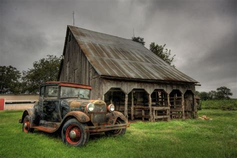 Old Cars In Barns | Love old cars and barns just beautiful! | Enferrujar | Pinterest | Esquecer ...