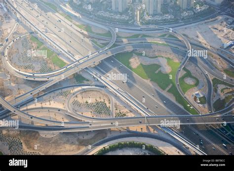 Dubai the sheikh zayed road area Stock Photo - Alamy