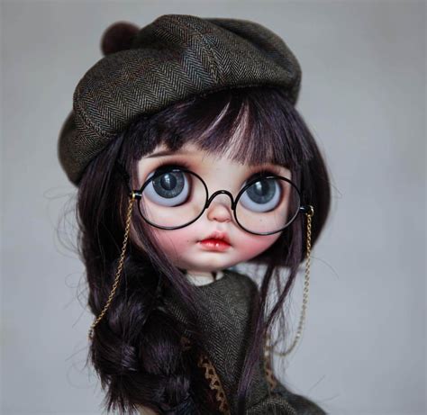 Tips to acquire a Blythe doll - | Blythe dolls, Dolls, Cute cartoon girl