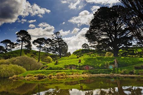 Hobbiton: New Zealand's Natural Soundstage - Swain Destinations