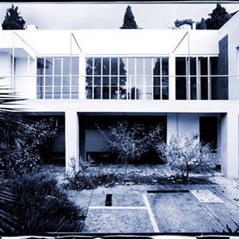 E1027 #villa #architecture #Eileen Gray #modernism | Architecture, Eileen gray, Outdoor decor