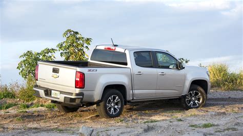 2015 Chevrolet Colorado Review - autoevolution