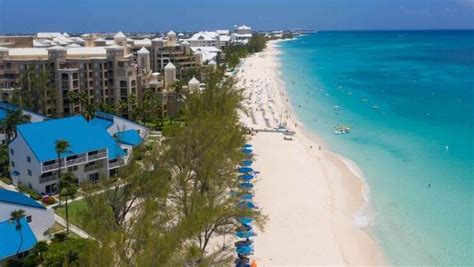 Seven Mile Beach Grand Cayman (2024) - All You Need To Know