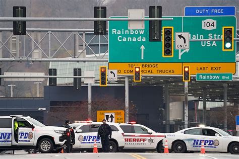 Two dead in vehicle explosion on bridge connecting New York and Canada - ABC News