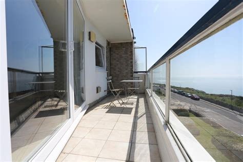 BOURNECOAST - BEAUTIFUL PANORAMIC SEA VIEWS OF BOURNEMOUTH BAY - BALCONY -FM1410 UPDATED 2022 ...