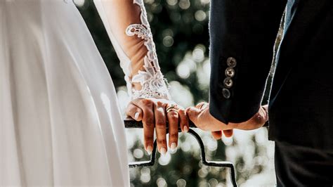 hands, wedding, love, groom, bride, 4k HD Wallpaper