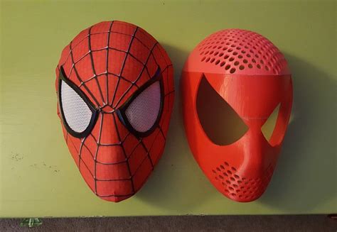 Spider-Man Universal Face Shell | Spiderman, Kids art galleries, Spiderman mask