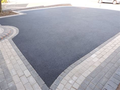 Black Tarmac Drives Birmingham | Driveway design, Resin driveway, Tarmac driveways