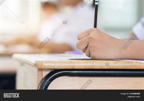 Students Holding Pen Image & Photo (Free Trial) | Bigstock