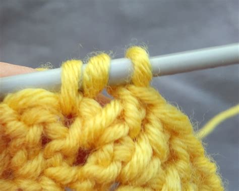 Foundation double crochet - video tutorial - Silk & Wool