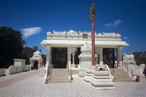 Malibu Hindu Temple: Largest on the West Coast - California Through My Lens