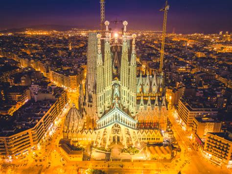 Clásicos de Arquitectura: Sagrada Familia / Antoni Gaudí | ArchDaily México