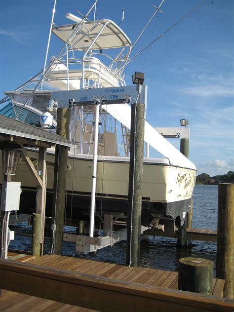 Boat Lifts – Farrell Marine