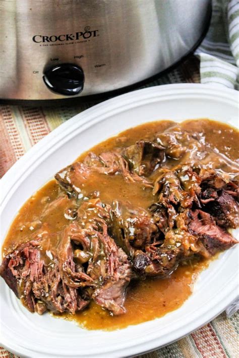 Slow Cooker Roast Beef and Gravy - Crockpot Pot Roast